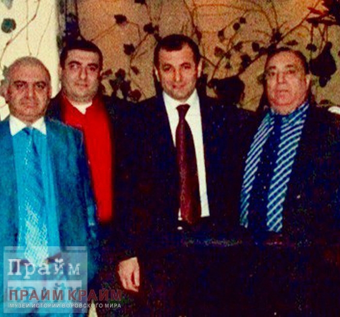 Дед Хасан на фото с Путиным оказался депутатом Госдумы
